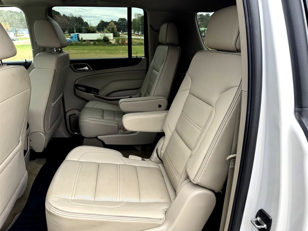 Used 2017 GMC Yukon XL Denali w/ Open Road Package AWD/4WD image 12
