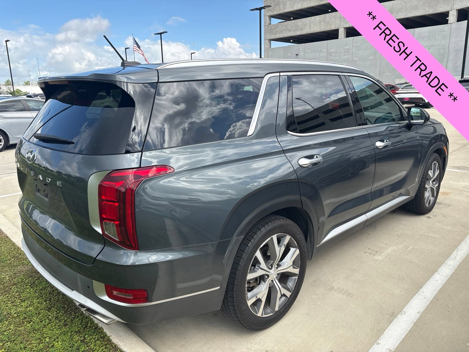 Used 2022 Hyundai Palisade SEL w/ Convenience Package FWD image 5