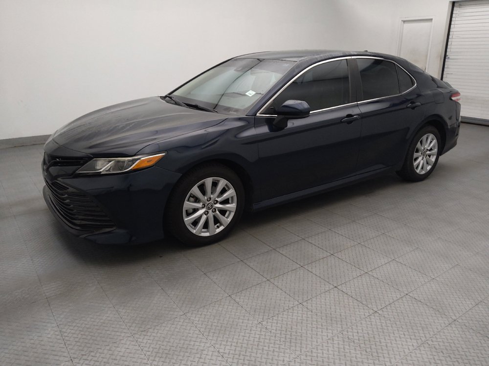 Used 2020 Toyota Camry LE FWD image 2