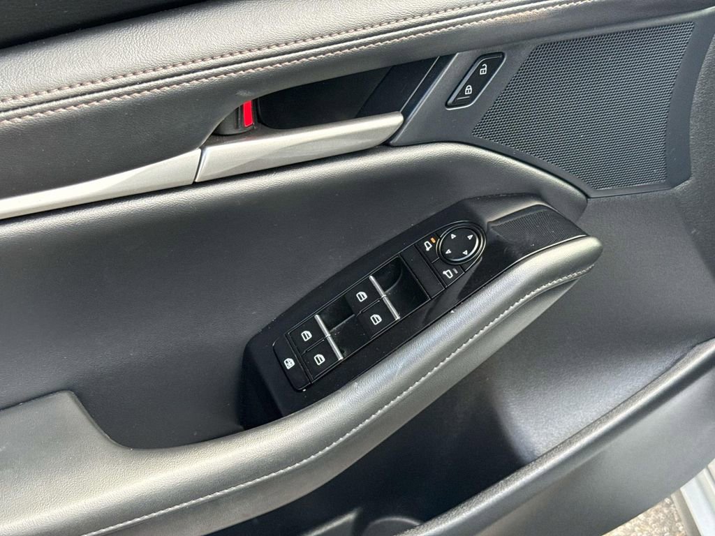 Used 2024 MAZDA MAZDA3 s image 20