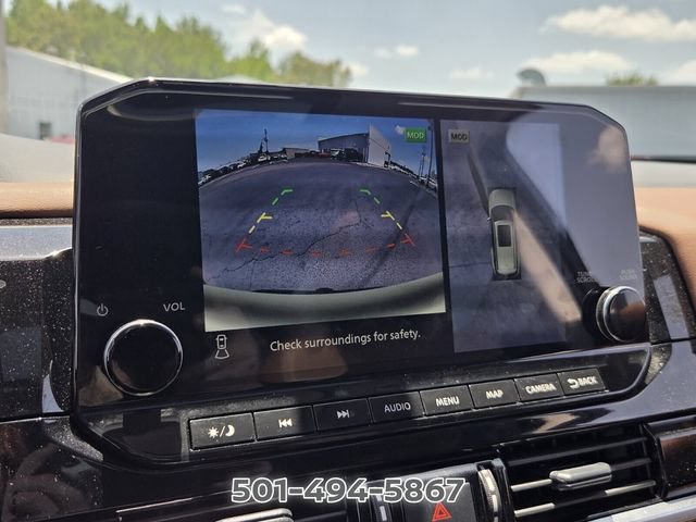 Used 2025 Nissan Pathfinder Platinum w/ Cargo Package FWD image 20