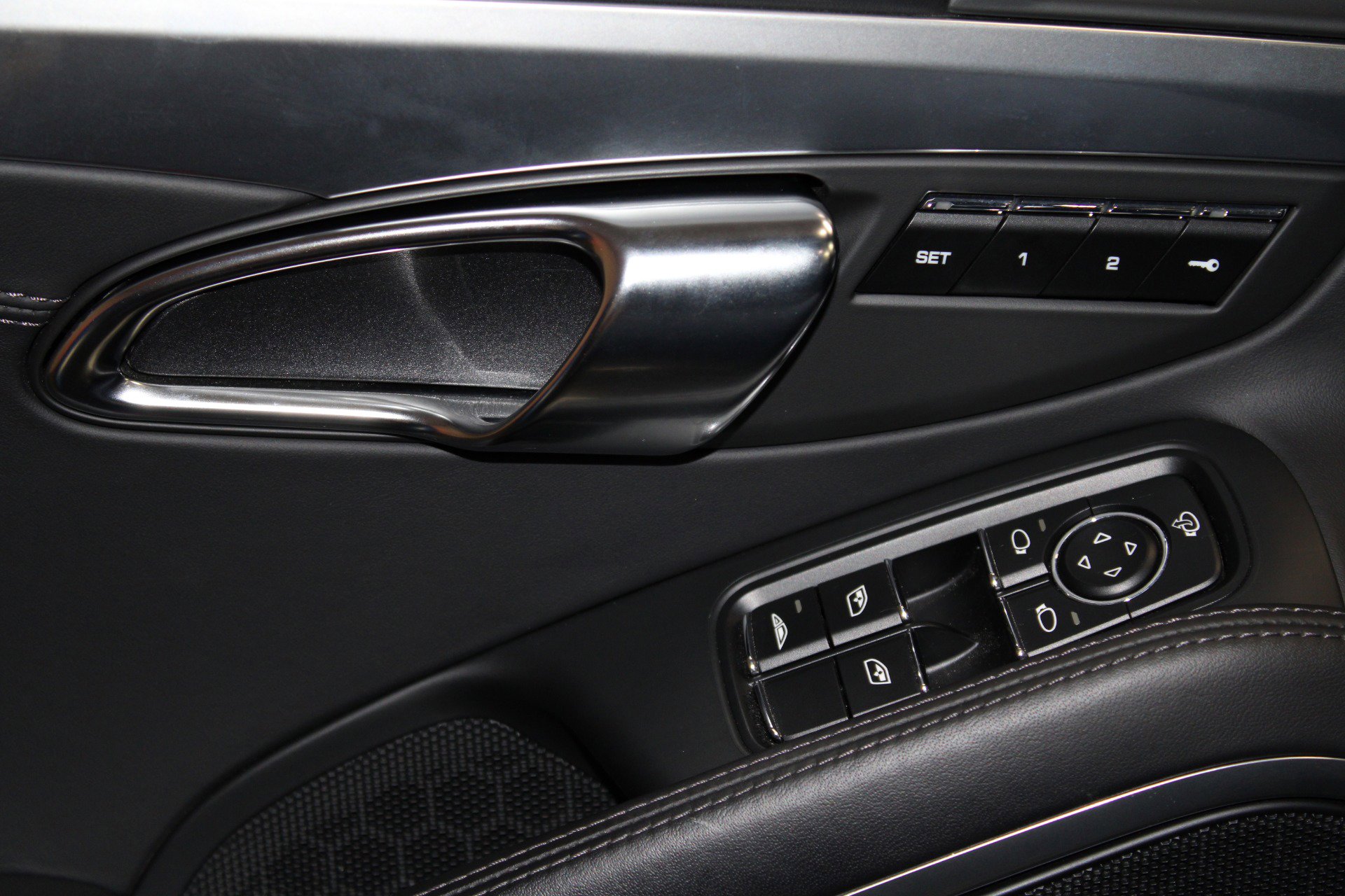 Used 2016 Porsche 911 Carrera 4S image 31