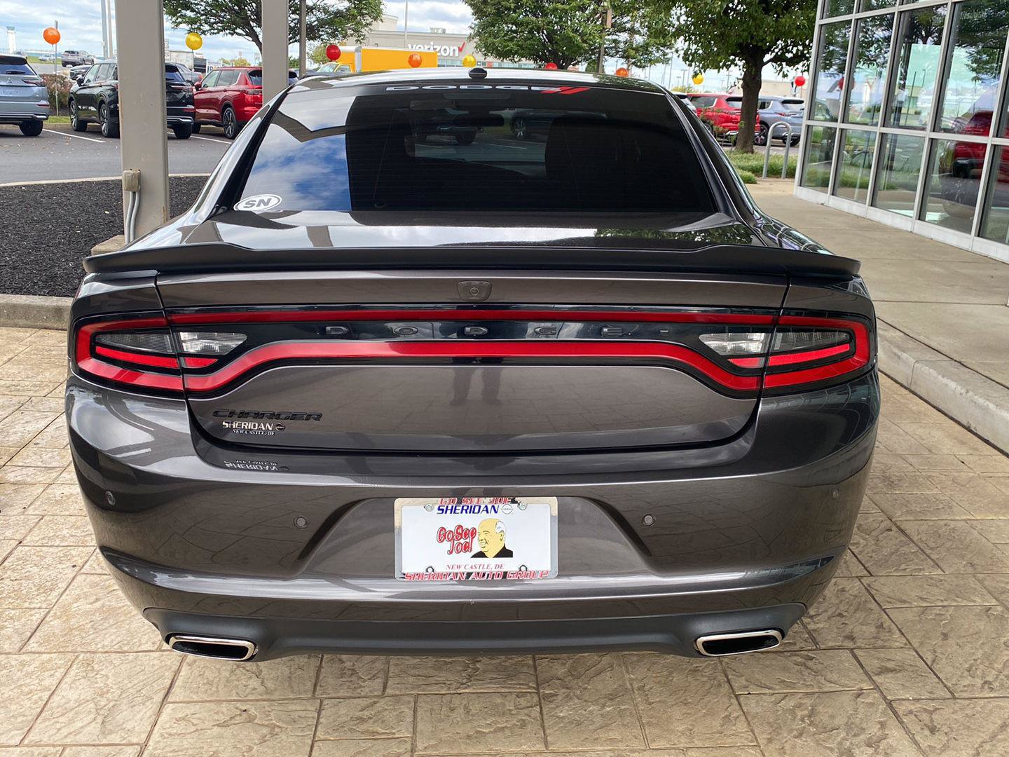 Used 2022 Dodge Charger SXT w/ Blacktop Package RWD image 6