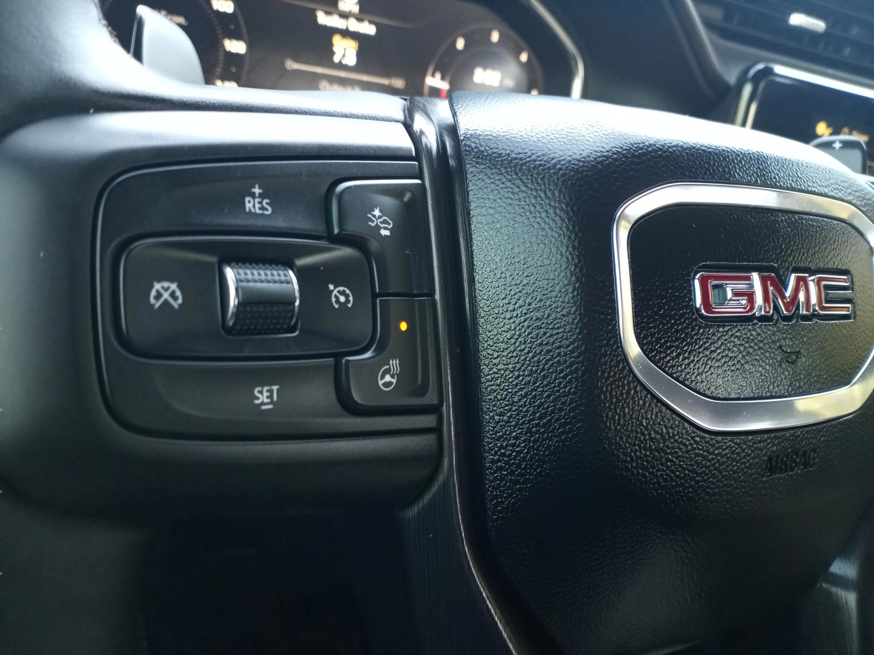 Used 2024 GMC Sierra 1500 AT4 w/ Technology Package image 15