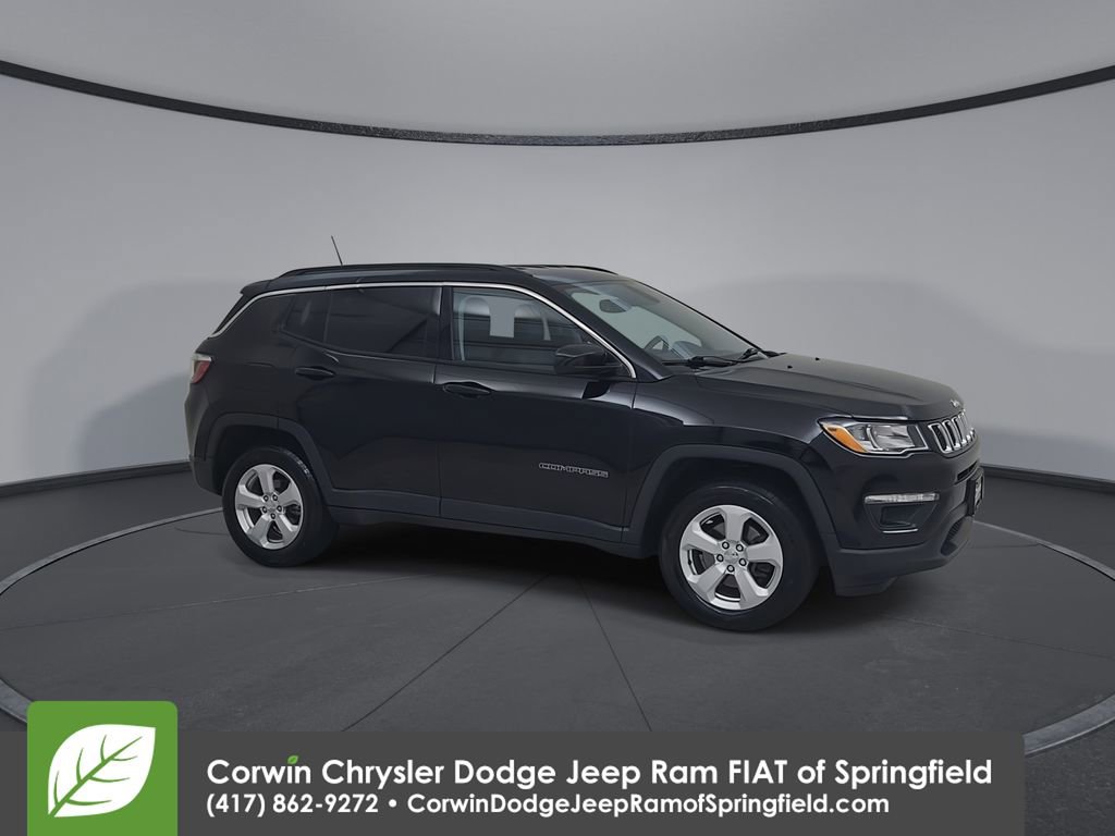 Certified 2018 Jeep Compass Latitude w/ Popular Equipment Group image 2