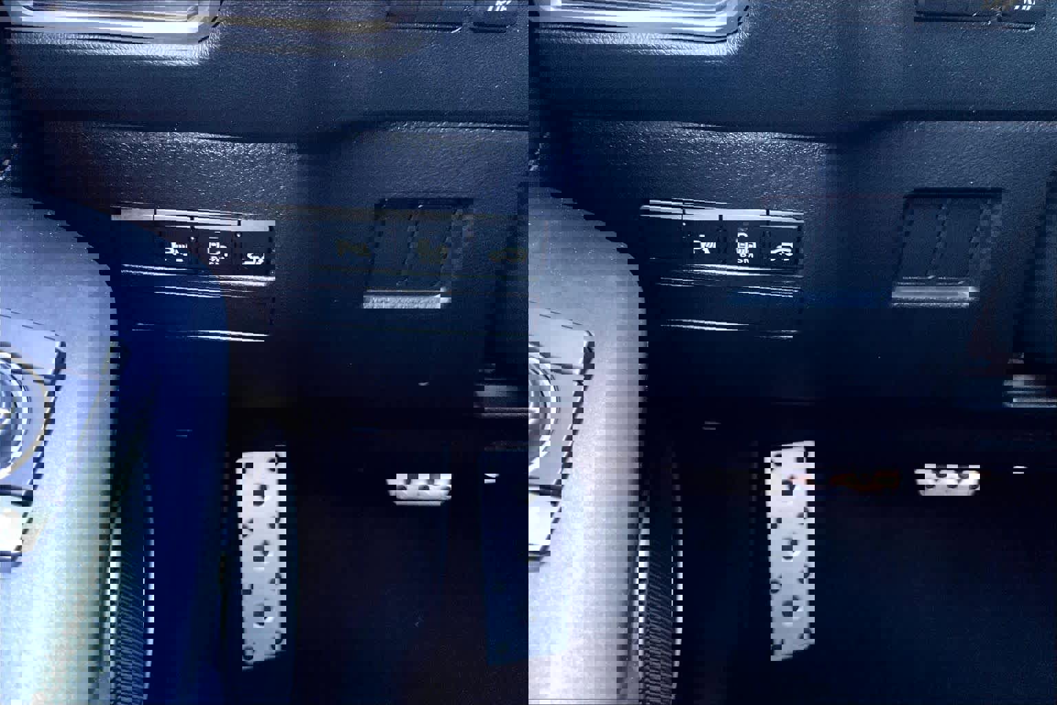 Used 2015 Lexus NX 200t F Sport w/ Navigation System Package image 33