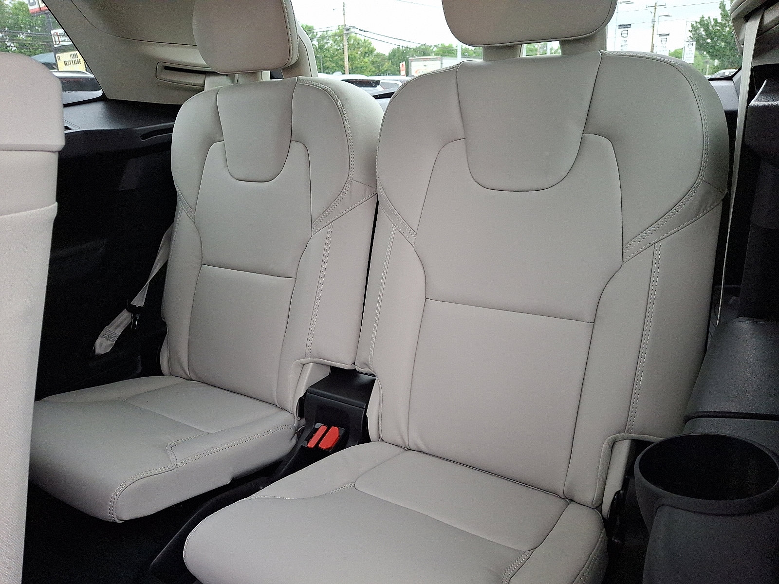 New 2026 Volvo XC90 T8 Ultra image 6