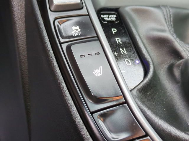 Used 2019 Hyundai Veloster Turbo image 23