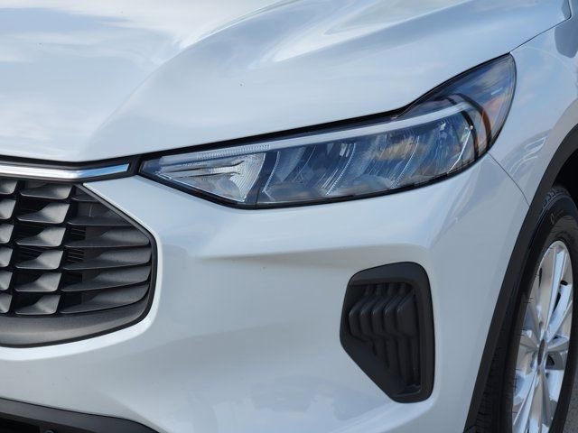 Used 2025 Ford Escape Active image 16