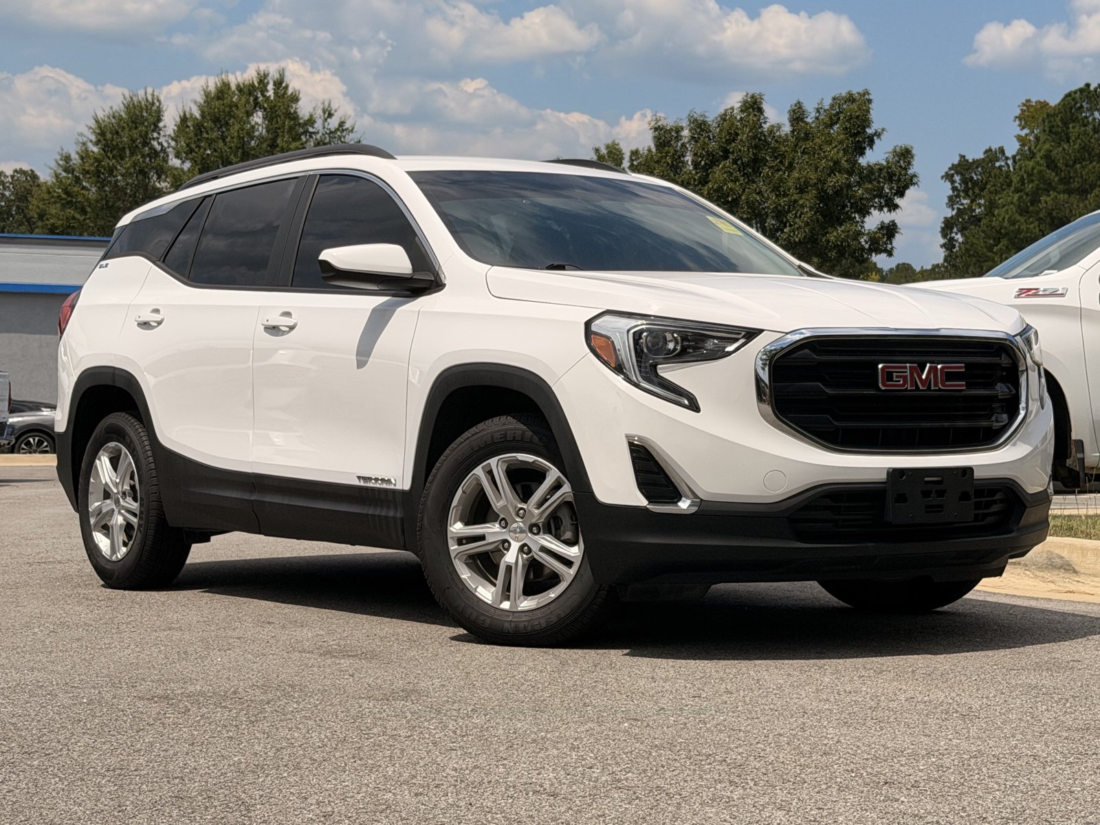 Used 2021 GMC Terrain SLE w/ Driver Convenience Package