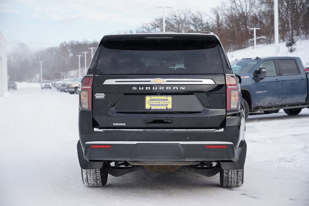 Used 2022 Chevrolet Suburban LS w/ Max Trailering Package image 4