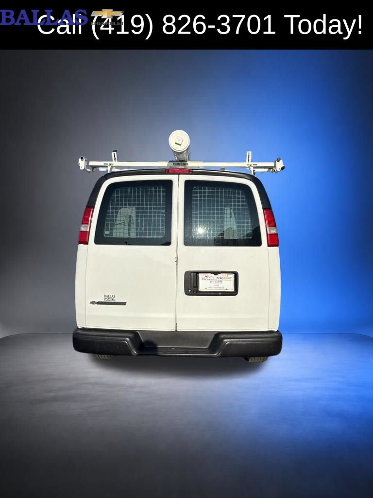 Used 2019 Chevrolet Express 2500 w/ Driver Convenience Package RWD image 4
