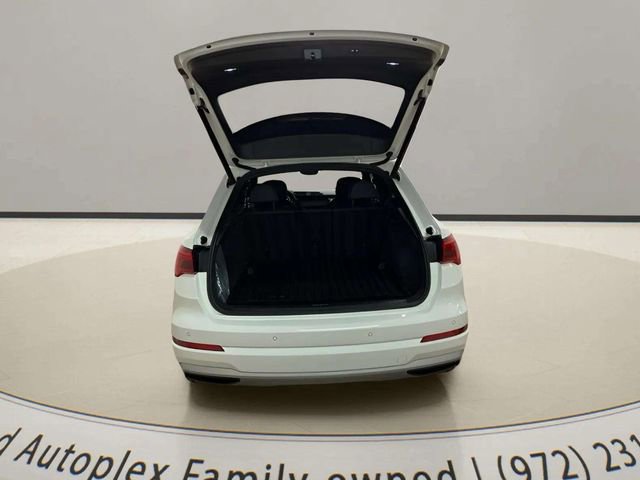 Used 2020 Audi Q3 2.0T Premium w/ Convenience Package image 87