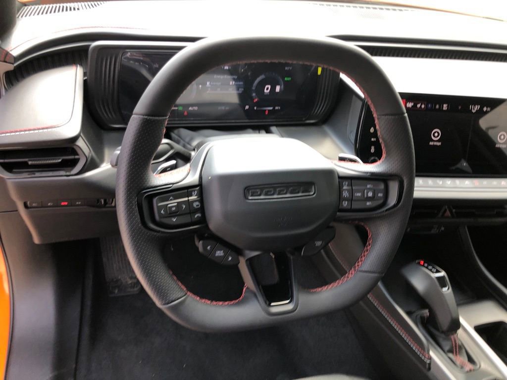 Used 2025 Dodge Charger Daytona R/T w/ Sun & Sound Package AWD/4WD image 16