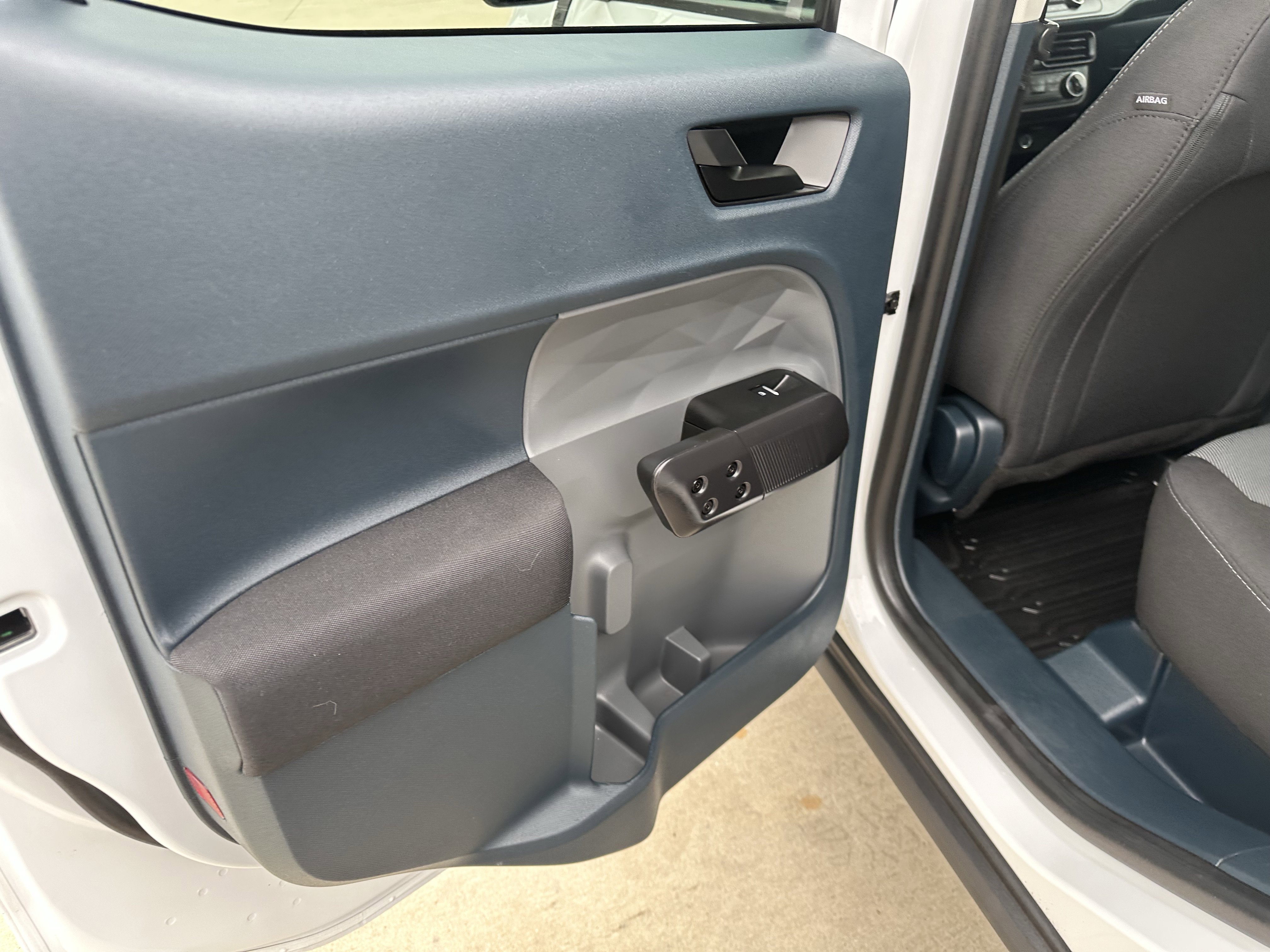 Used 2024 Ford Maverick XL FWD image 9