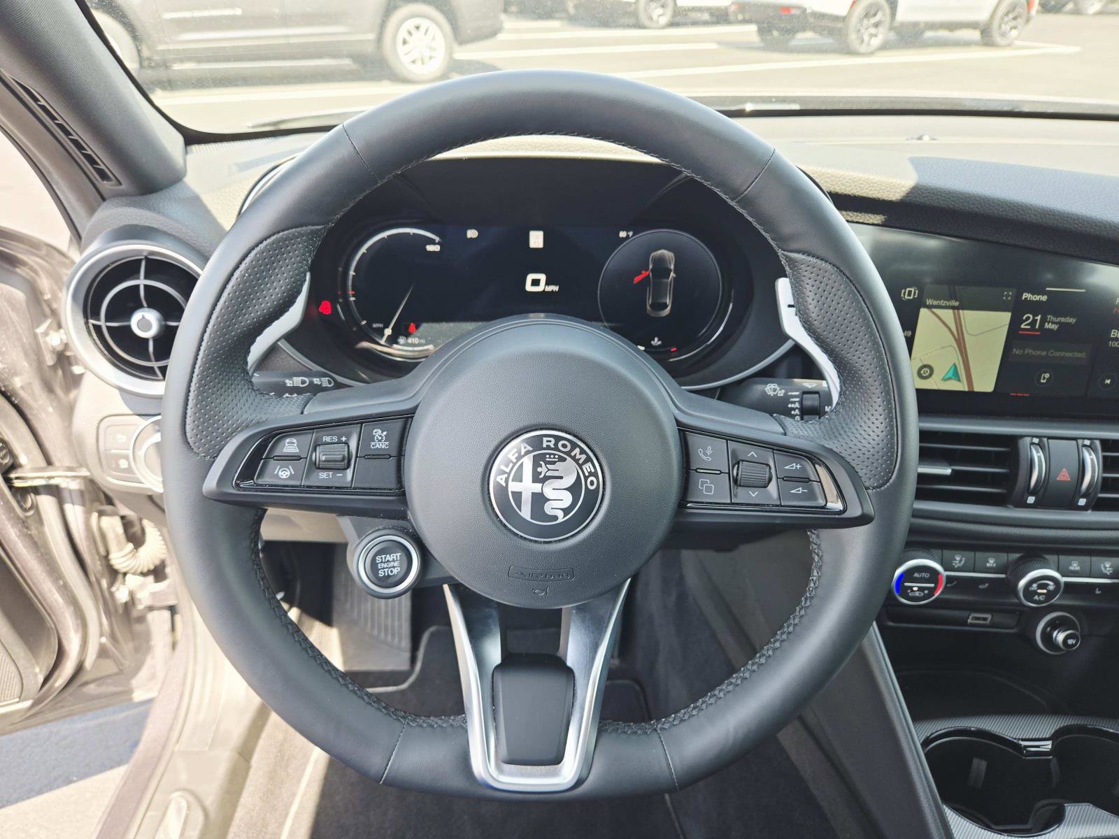 Used 2024 Alfa Romeo Giulia Veloce AWD/4WD image 21