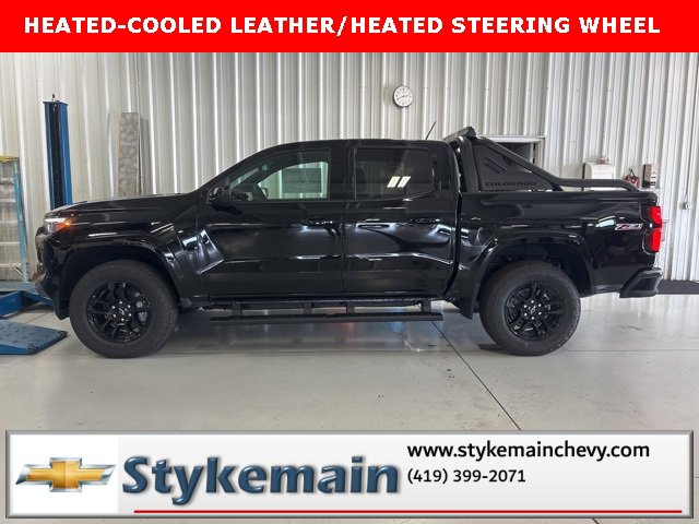New 2025 Chevrolet Colorado Z71 w/ Midnight Edition image 2