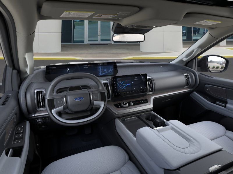 New 2025 Ford Expedition Platinum w/ Platinum Ultimate Package AWD/4WD image 9