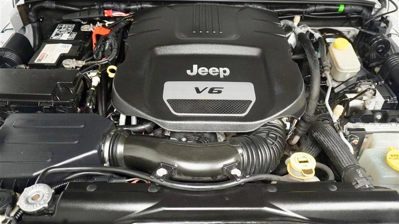 Used 2016 Jeep Wrangler Unlimited Sahara w/ Max Tow Package image 35