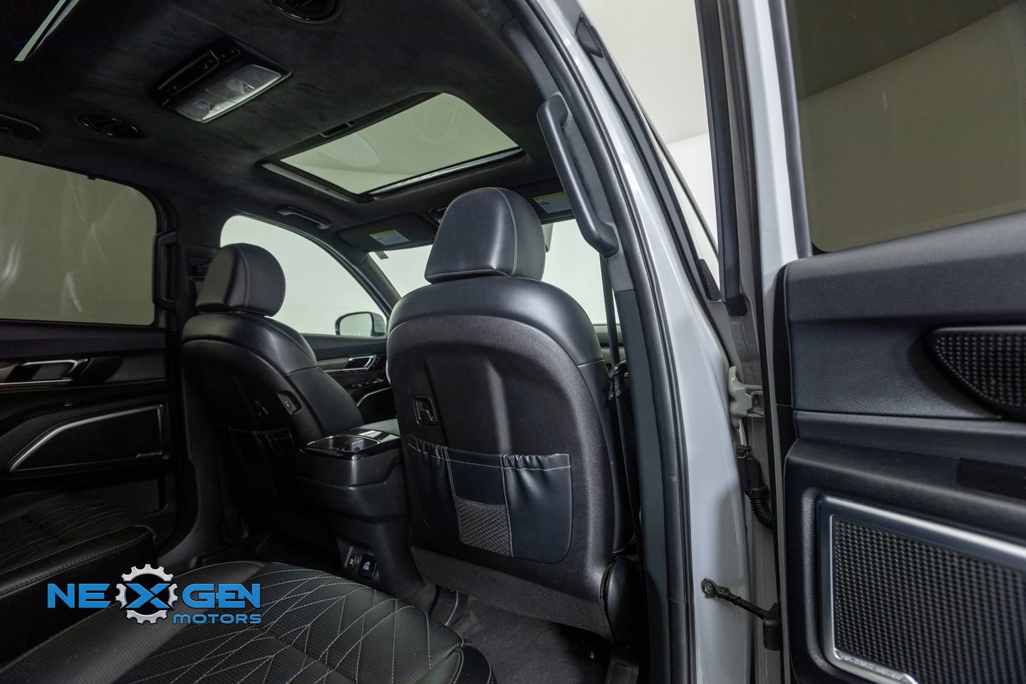 Used 2024 Kia Telluride SX Prestige X-Pro image 38