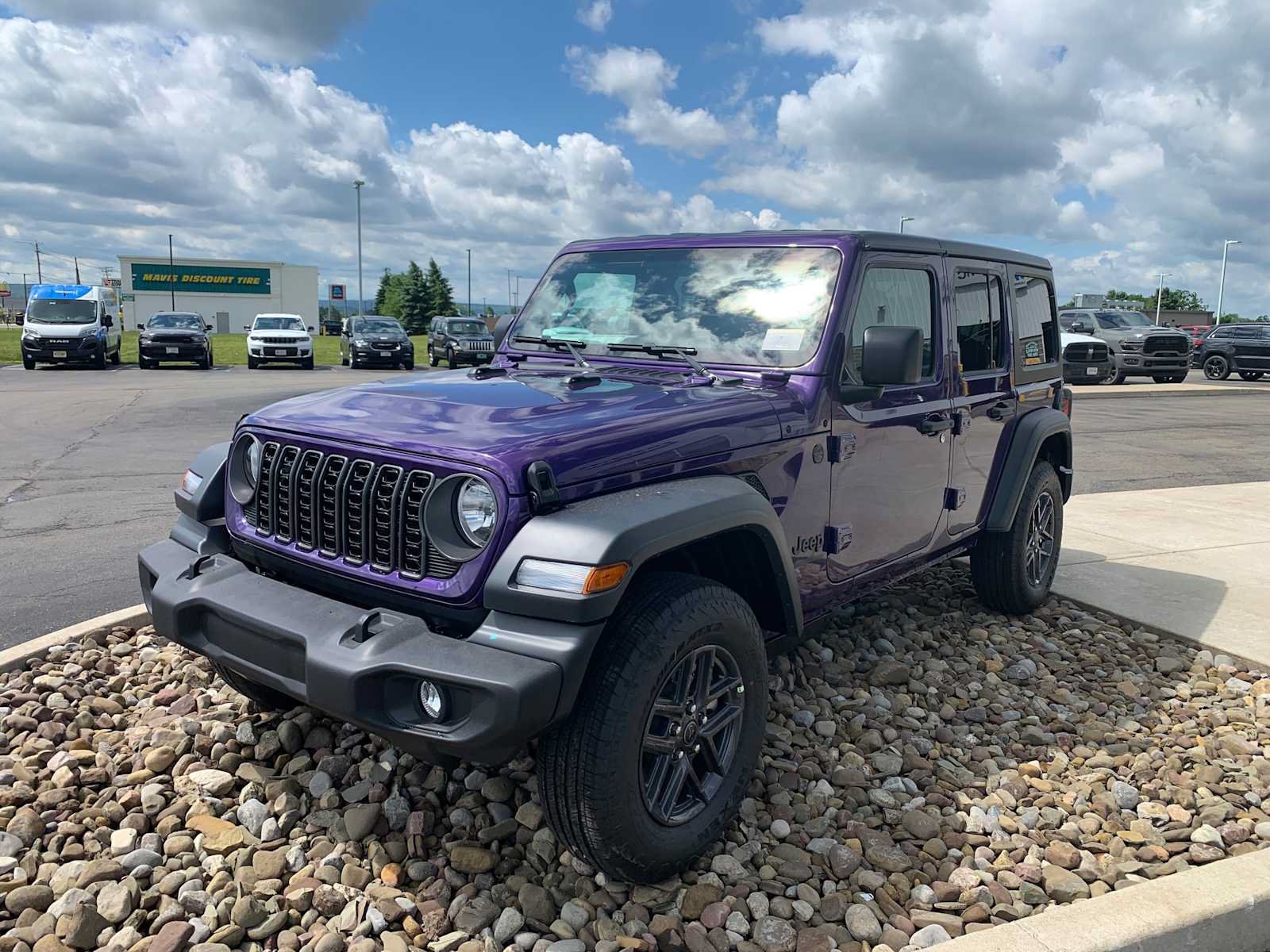 New 2026 Jeep Wrangler Unlimited Sport AWD/4WD image 1