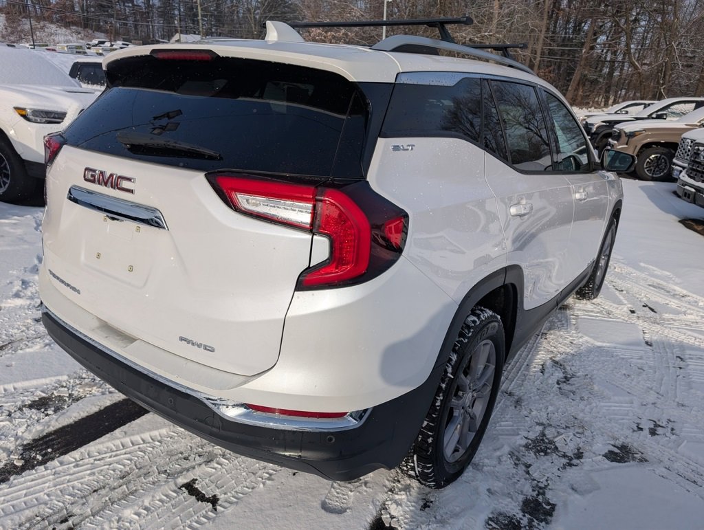 Used 2022 GMC Terrain SLT image 7