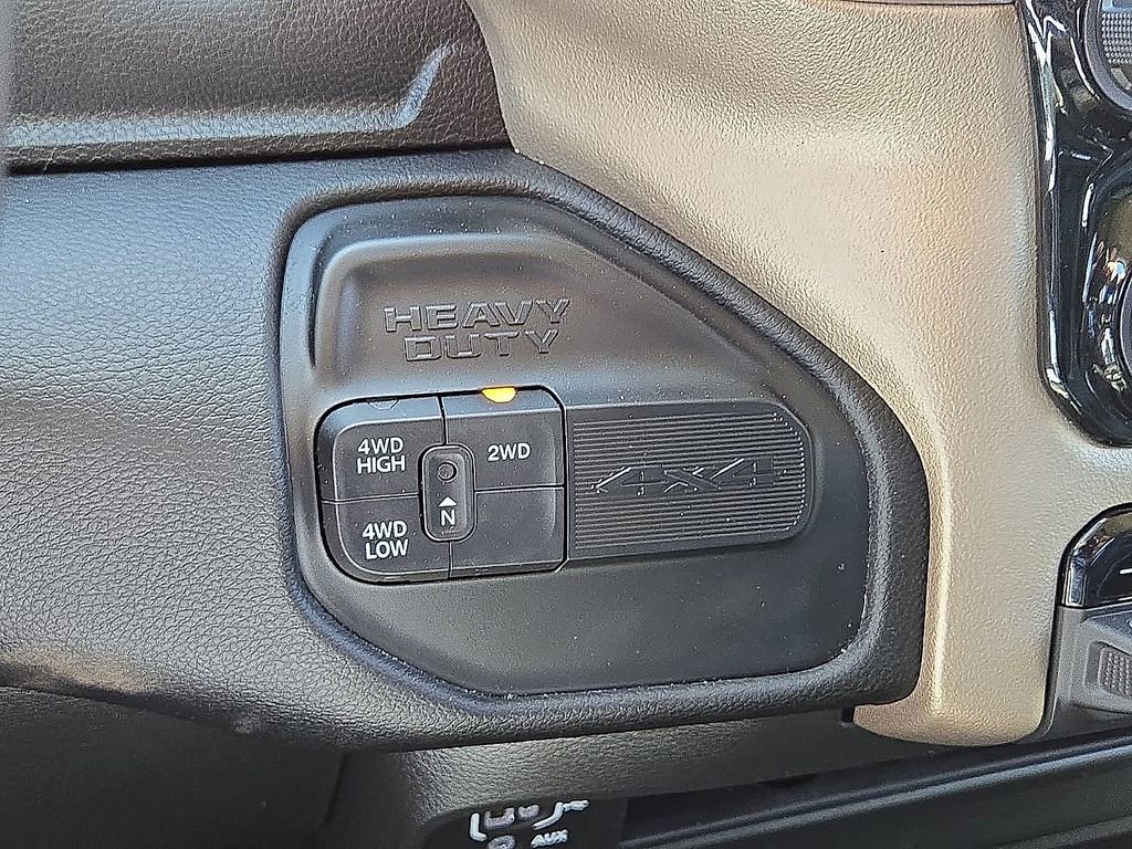 Used 2024 RAM 2500 Laramie w/ Safety Group AWD/4WD image 31