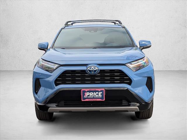 Used 2022 Toyota RAV4 SE w/ Convenience Package AWD/4WD image 3