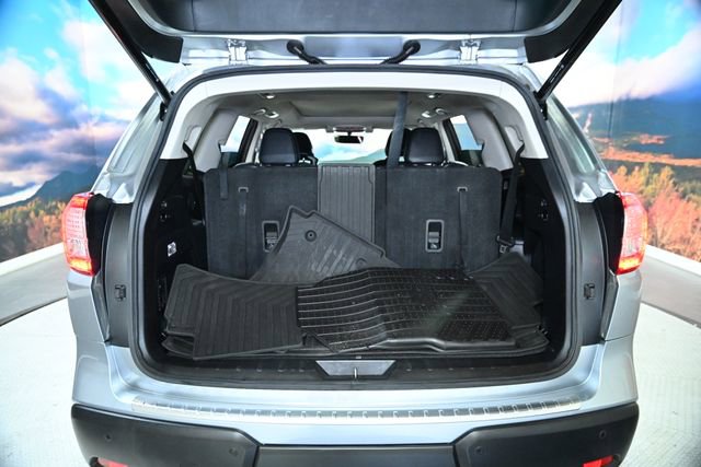 Used 2021 Subaru Ascent Limited w/ Technology Package image 47