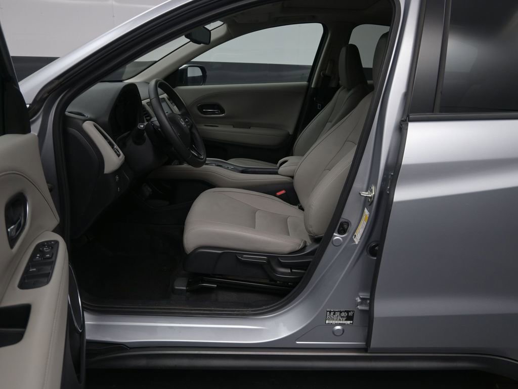 Used 2019 Honda HR-V EX-L image 9