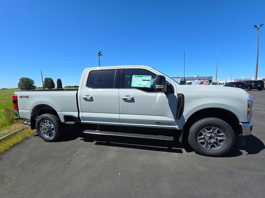 New 2025 Ford F250 Lariat w/ Lariat Ultimate Package image 5