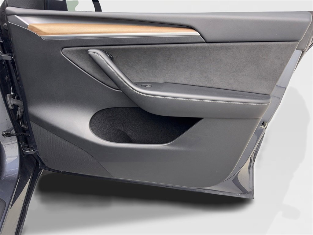Used 2023 Tesla Model Y Performance image 47