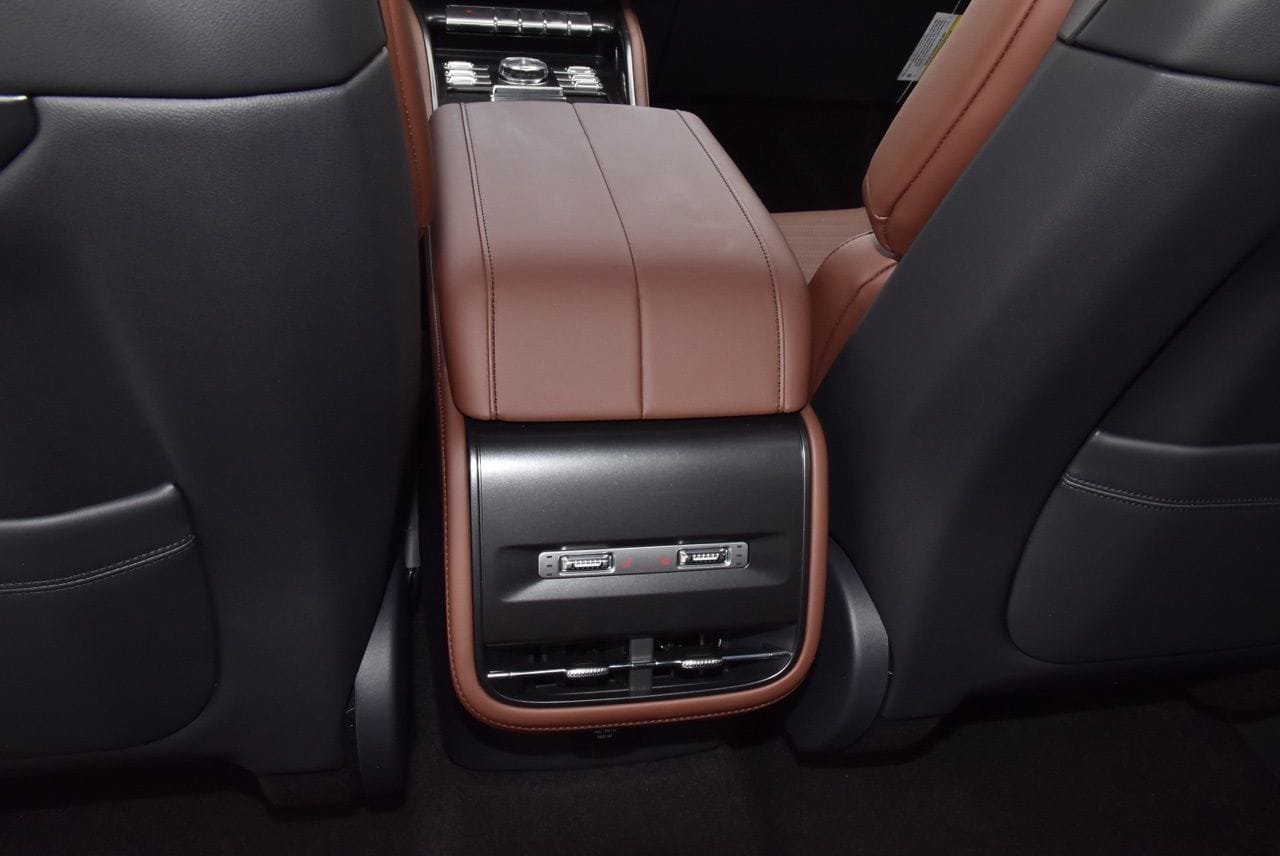 New 2026 Lincoln Nautilus Reserve AWD/4WD image 18