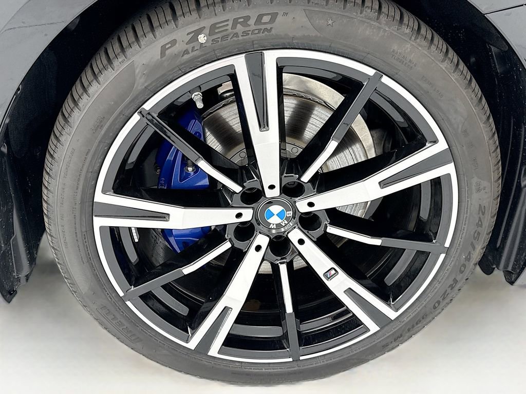 New 2026 BMW 530i xDrive w/ M Sport Package AWD/4WD image 31