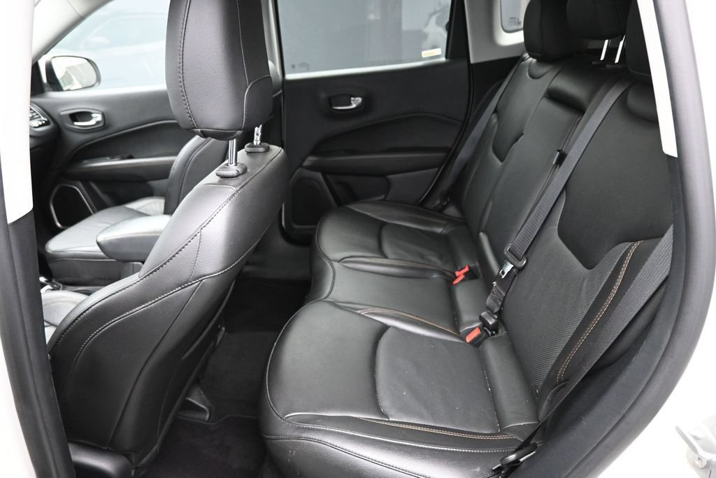 Used 2021 Jeep Compass Limited AWD/4WD image 12