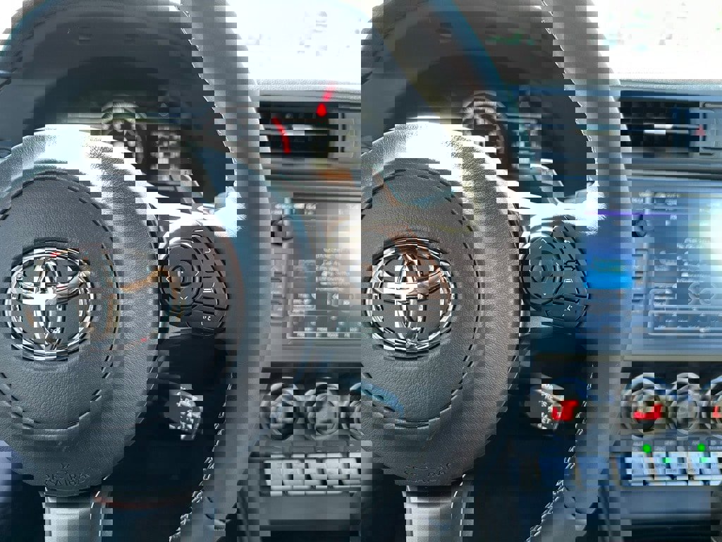 New 2025 Toyota GR86 Premium image 13