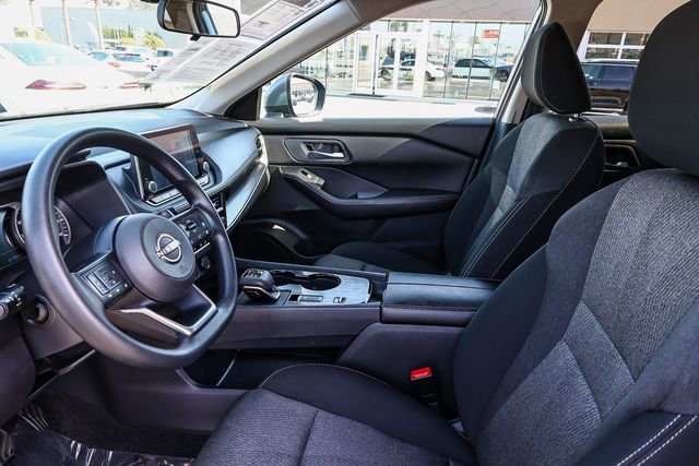 Used 2024 Nissan Rogue SV FWD image 20