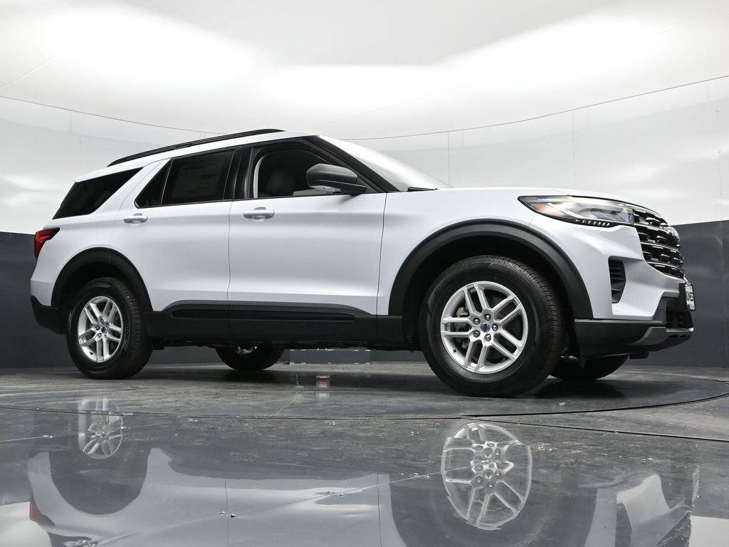New 2026 Ford Explorer Active image 56