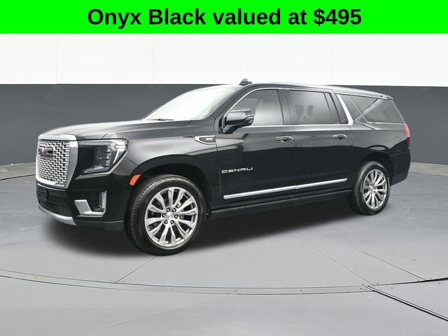 Used 2021 GMC Yukon XL Denali w/ Denali Premium Package image 6