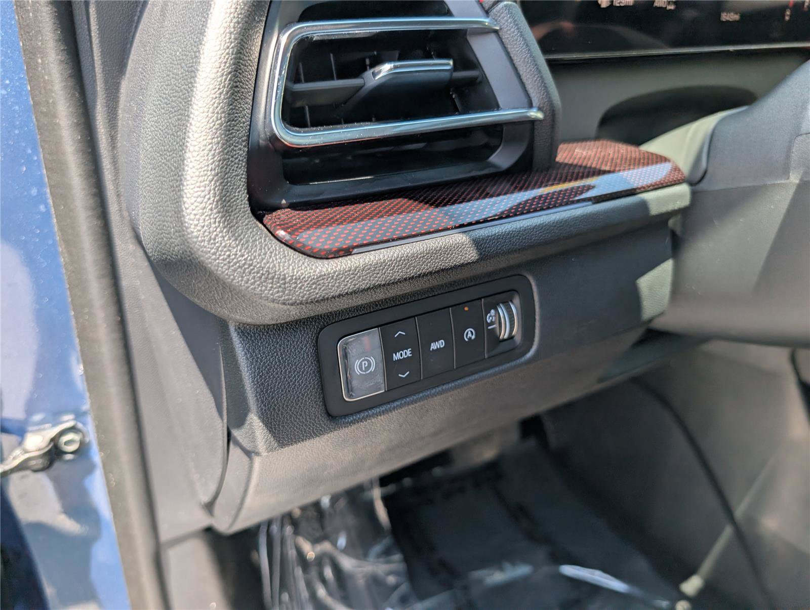Used 2026 Chevrolet Traverse RS AWD/4WD image 25