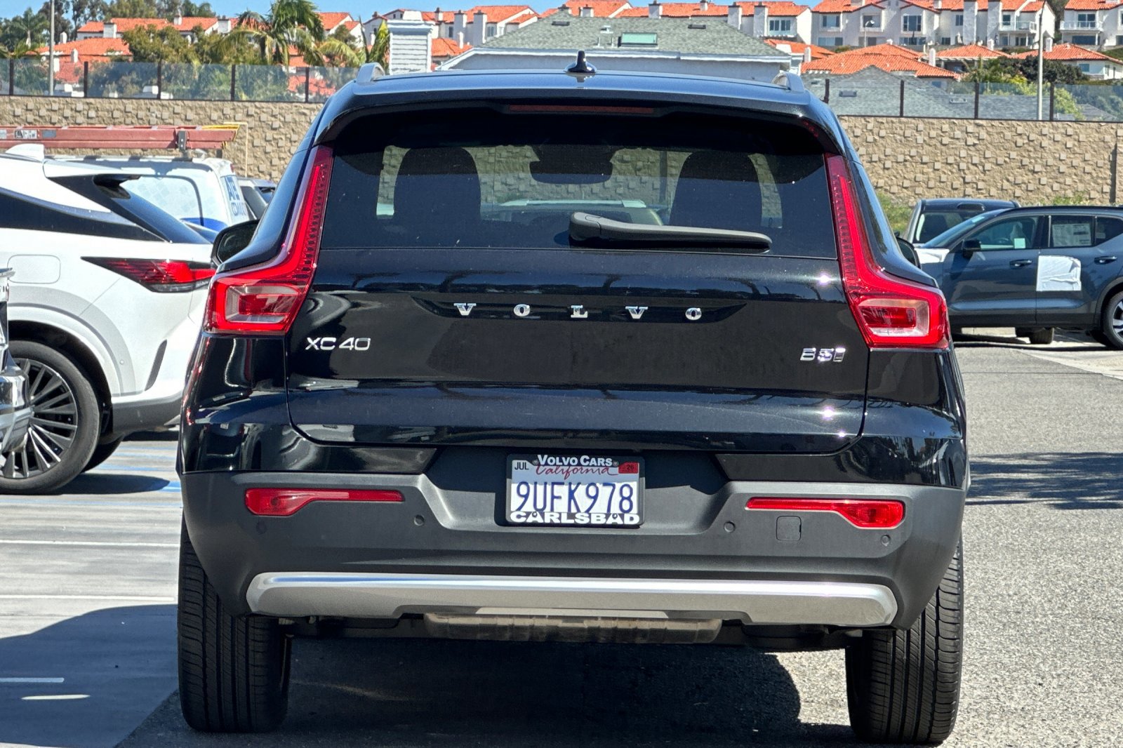 Certified 2025 Volvo XC40 B5 Core w/ Protection Package Premier image 5