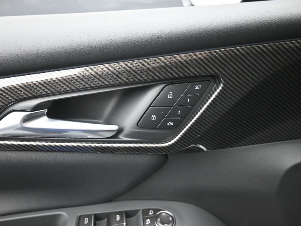 New 2026 Chevrolet Traverse High Country image 16