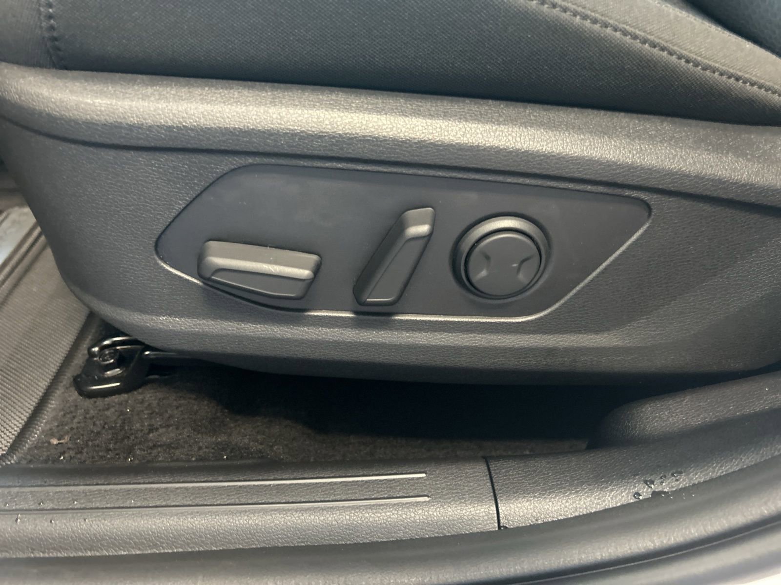 New 2026 Kia Sportage LX w/ LX Convenience Package image 17