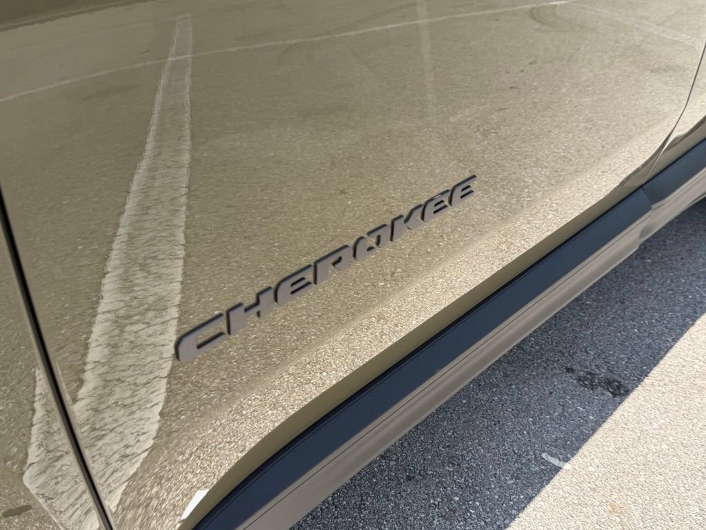 New 2026 Jeep Cherokee Overland AWD/4WD image 32