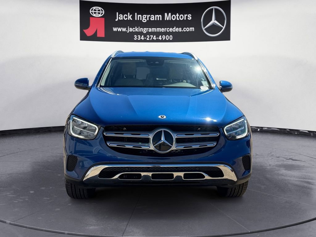 Certified 2022 Mercedes-Benz GLC 300 4MATIC w/ Premium Package Lite image 8