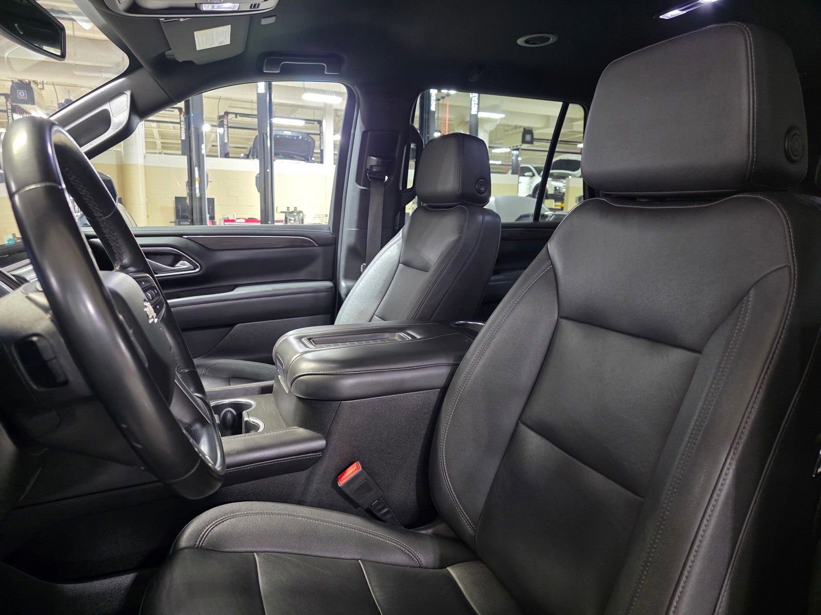 Used 2023 Chevrolet Tahoe LT image 25