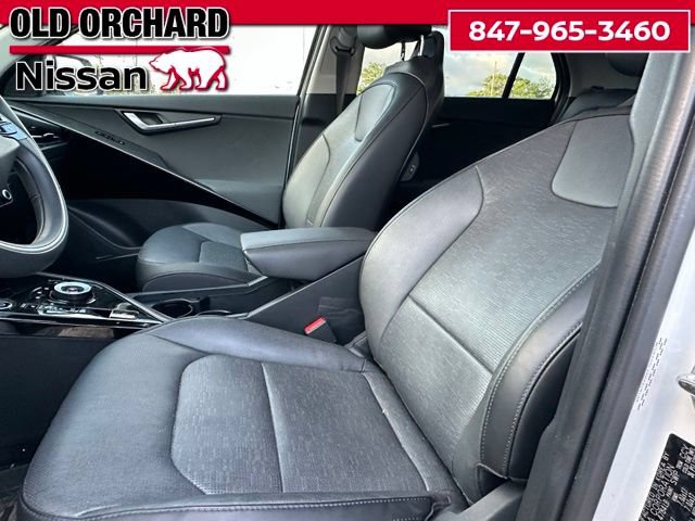 Used 2023 Kia Niro Wave w/ Wave Preserve Package FWD image 8
