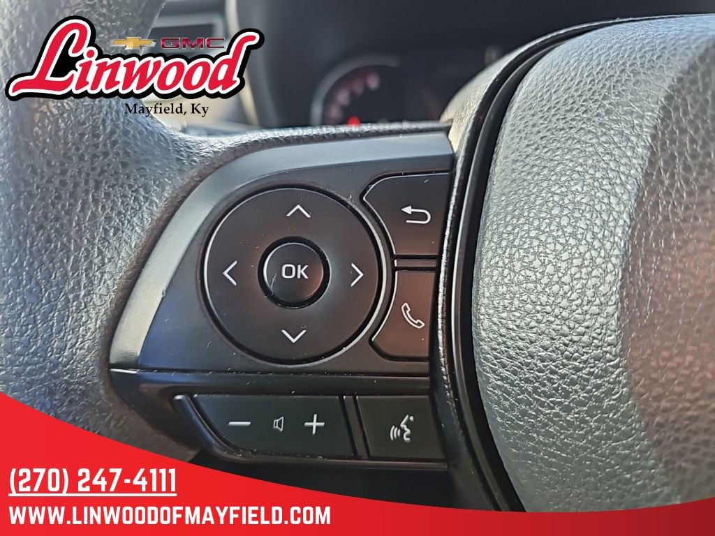 Used 2023 Toyota RAV4 XLE image 19