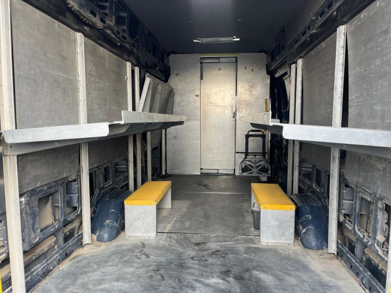 Used 2019 Ford Transit 250 148 High Roof Extended image 9