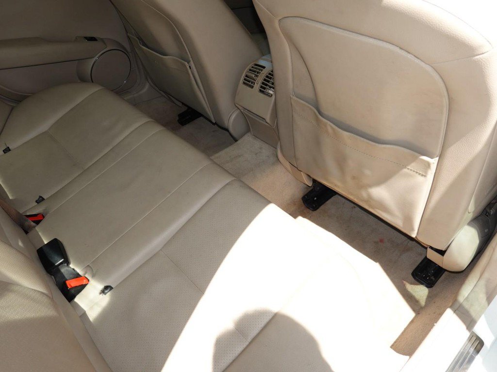 Used 2011 Mercedes-Benz C 300 Sedan image 24